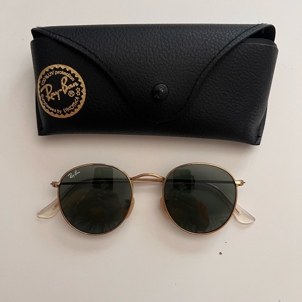 Like New Ray Ban Sunglasses | Great Condition